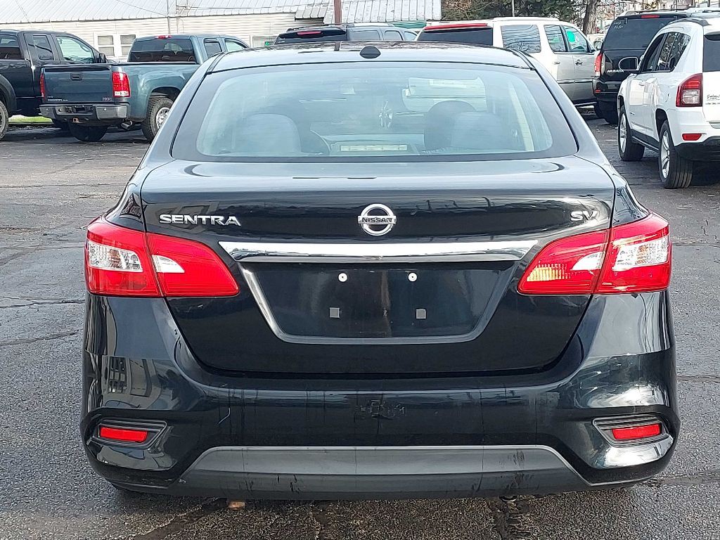 2016 Nissan Sentra Image 6