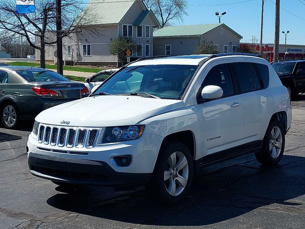 2016 Jeep Compass Image 1