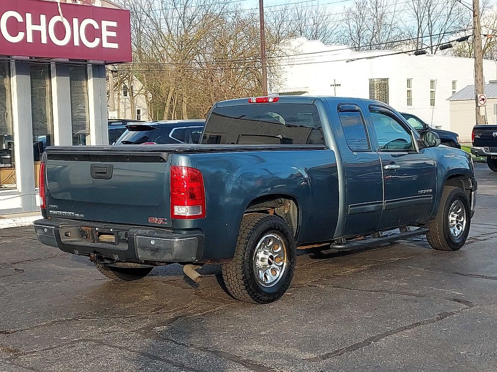 2010 GMC Sierra Image 4