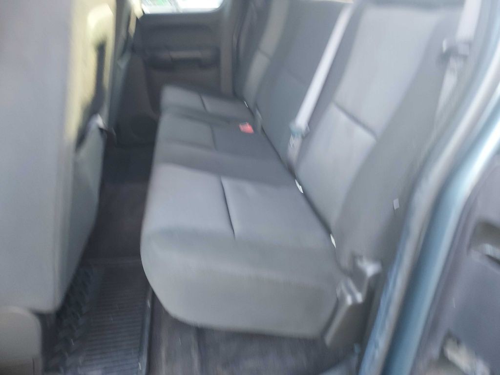 2010 GMC Sierra Image 10