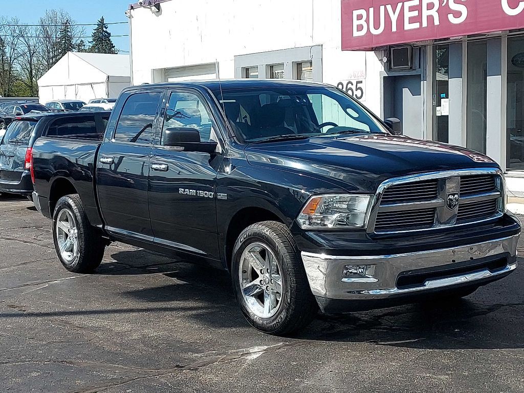 2012 Dodge Ram 1500 Image 2