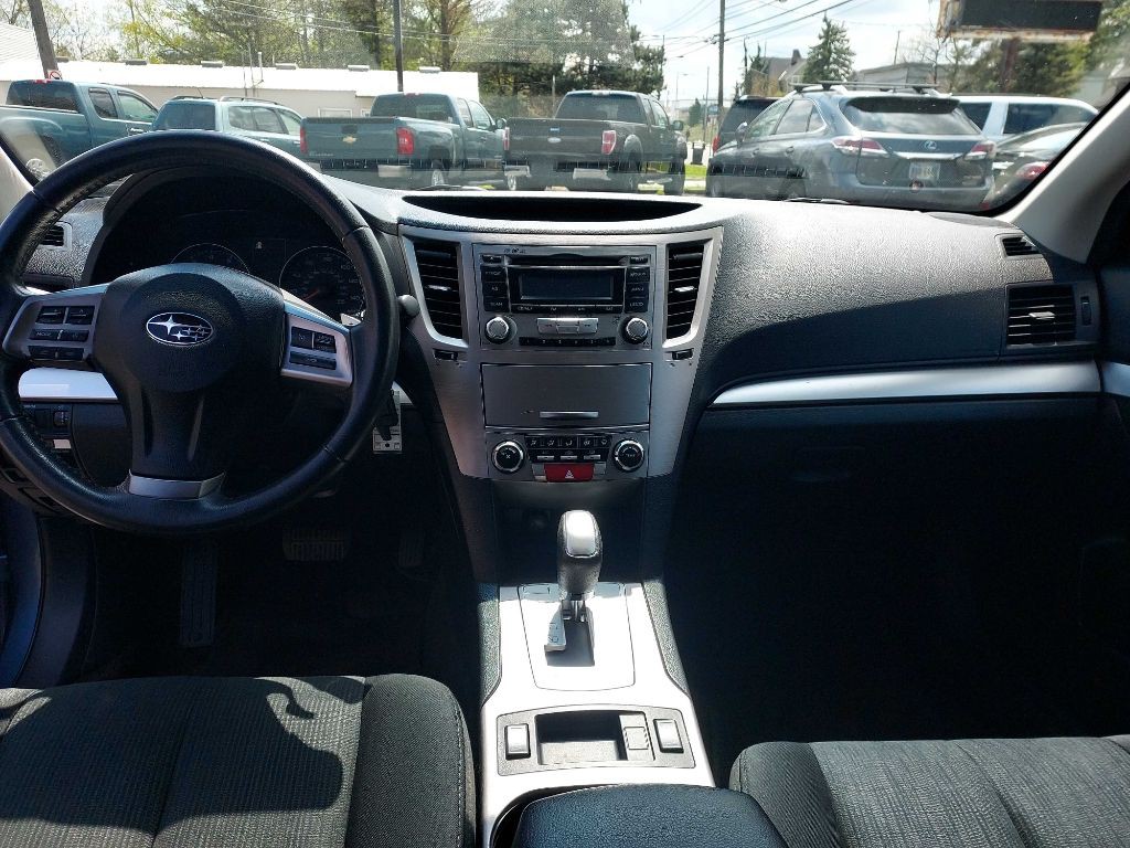 2013 Subaru Outback Image 14
