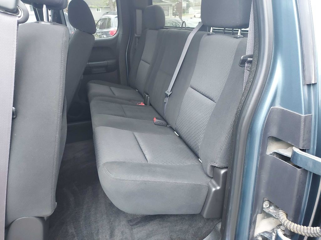 2011 Chevrolet Silverado 1500 Image 11