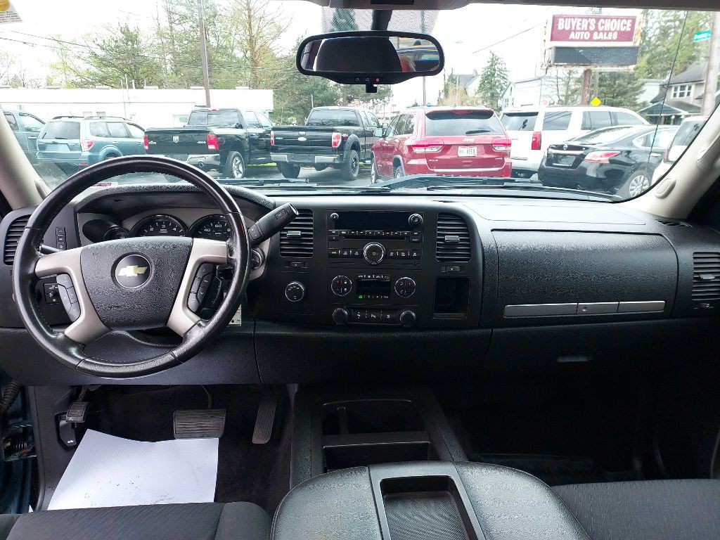 2011 Chevrolet Silverado 1500 Image 13