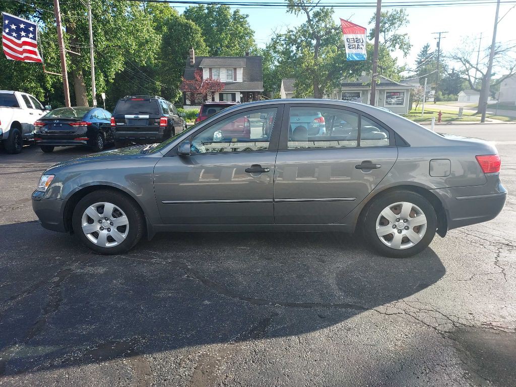 2010 Hyundai Sonata Image 8