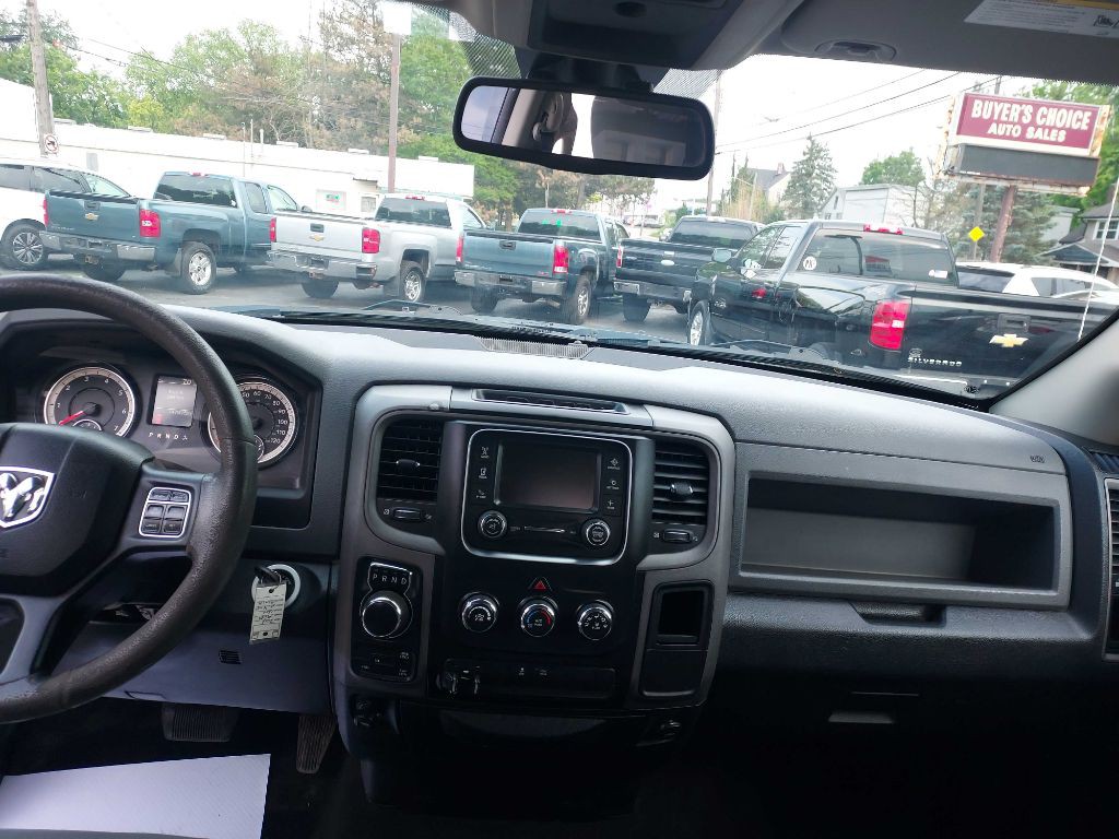 2016 RAM 1500 Image 13