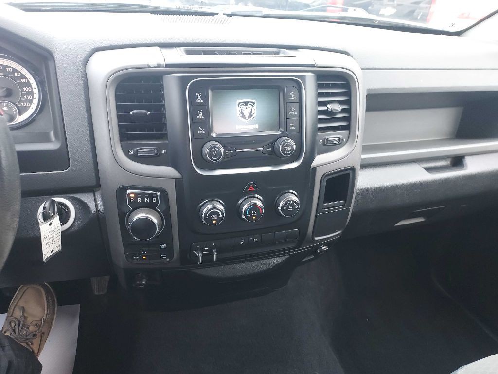 2016 RAM 1500 Image 14