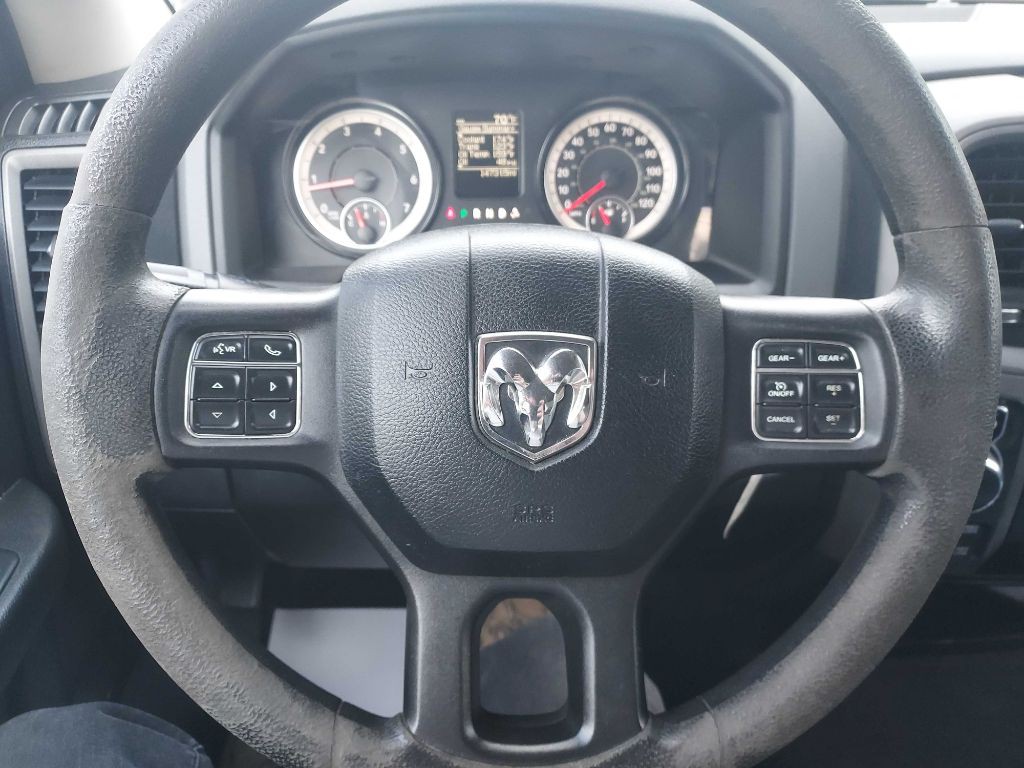 2016 RAM 1500 Image 17
