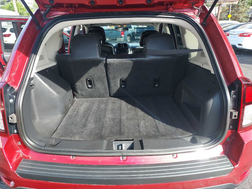 2014 Jeep Compass Image 13