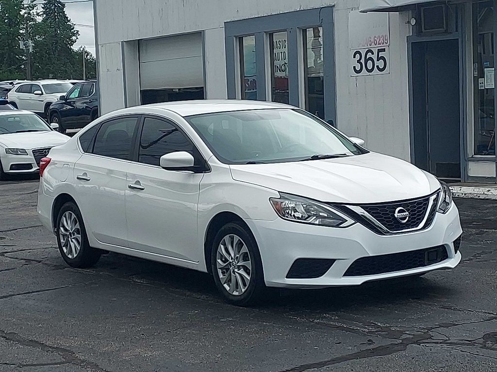 2018 Nissan Sentra Image 2