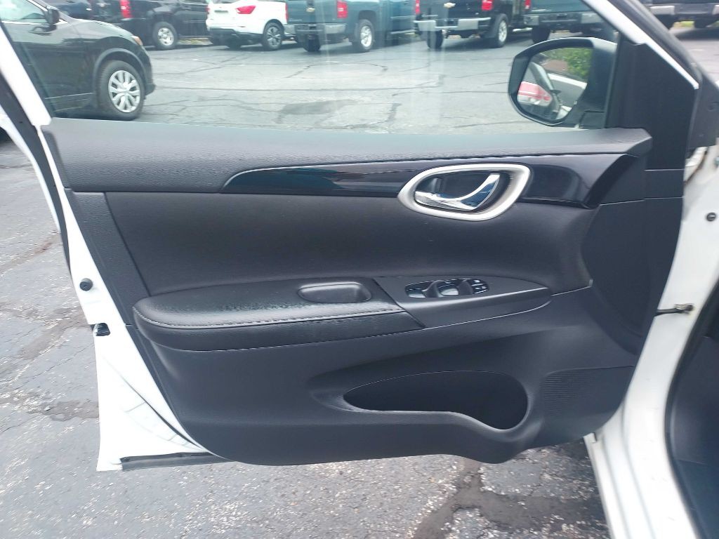 2018 Nissan Sentra Image 10