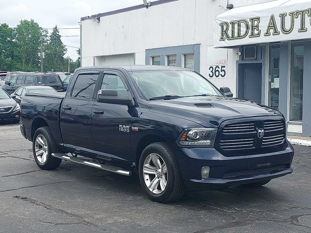 2013 RAM 1500 Image 2
