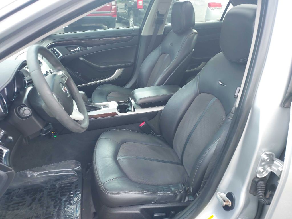 2013 Cadillac CTS Image 10