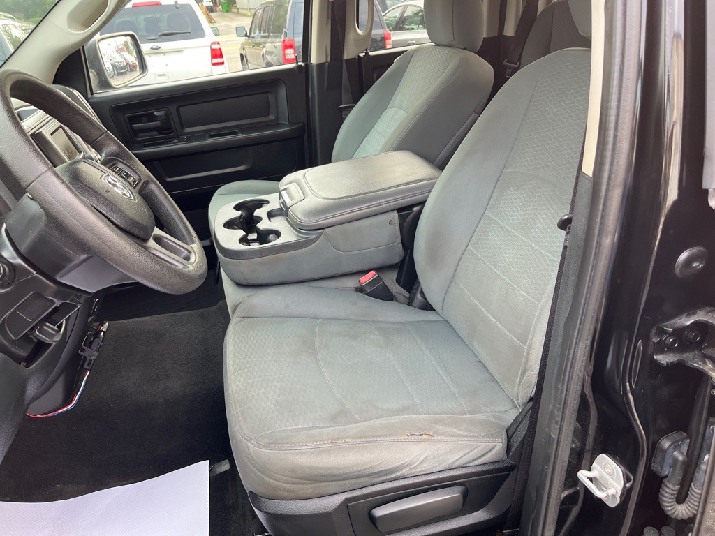 2014 RAM 1500 Image 9
