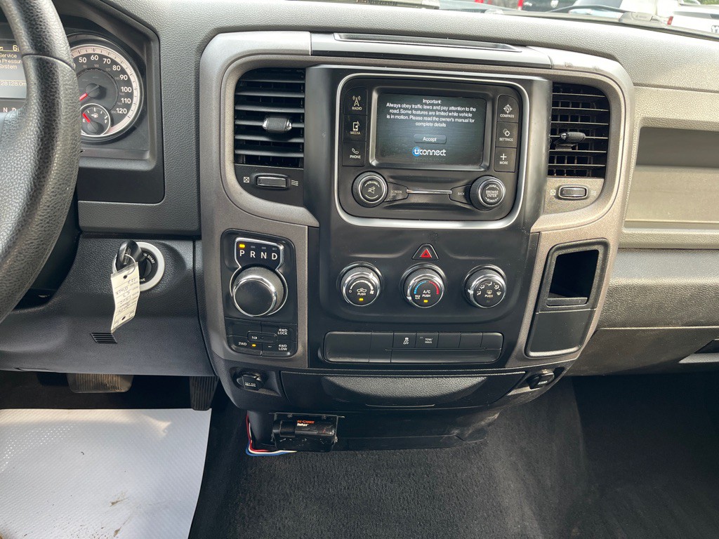 2014 RAM 1500 Image 14