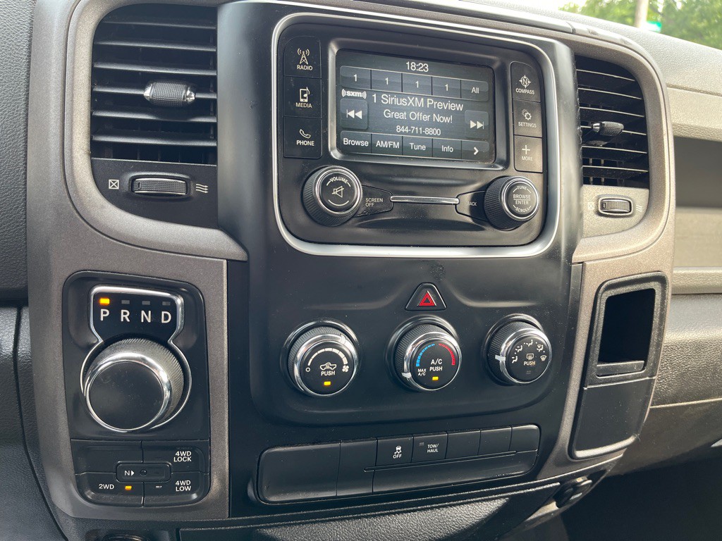2014 RAM 1500 Image 15