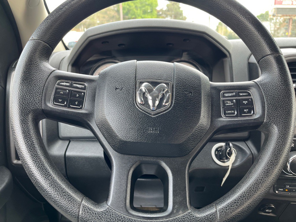 2014 RAM 1500 Image 16