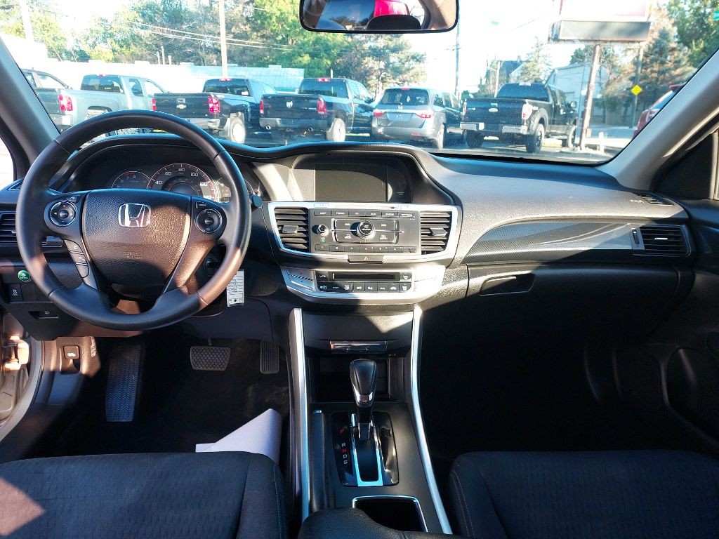 2014 Honda Accord Image 14