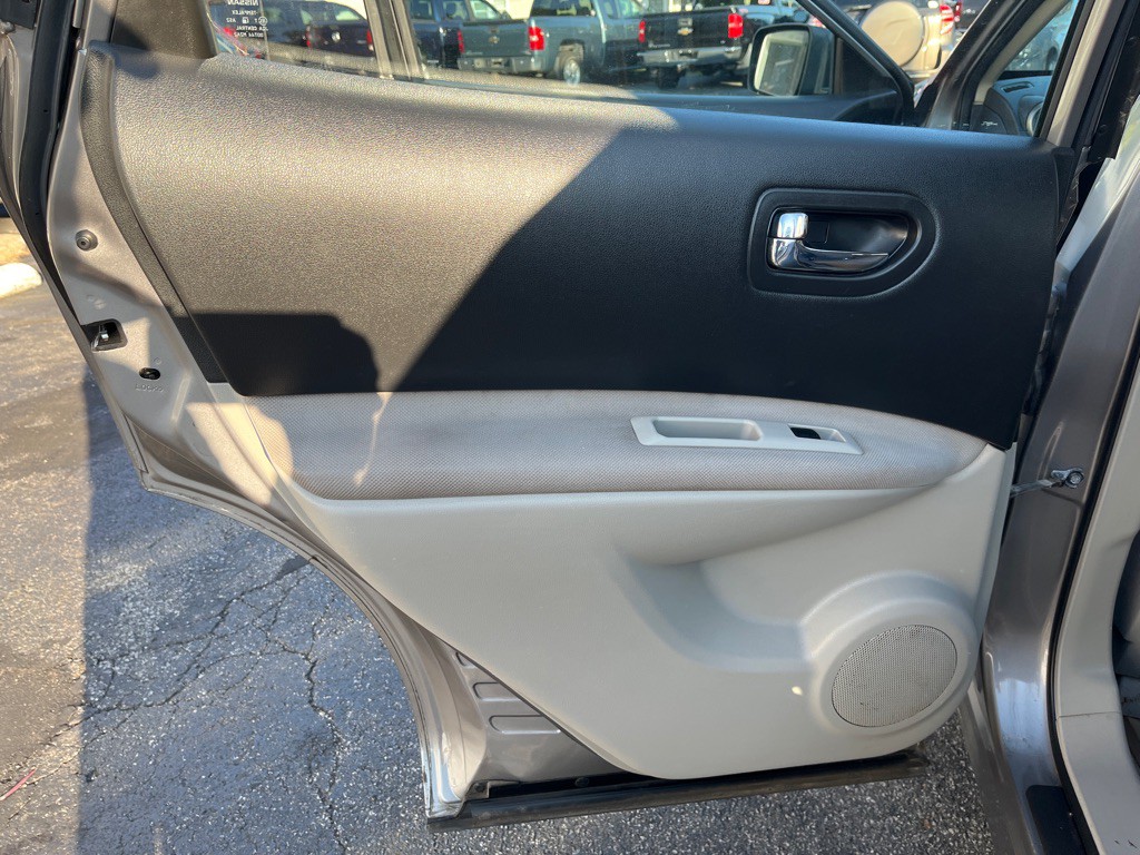 2014 Nissan Rogue Image 12