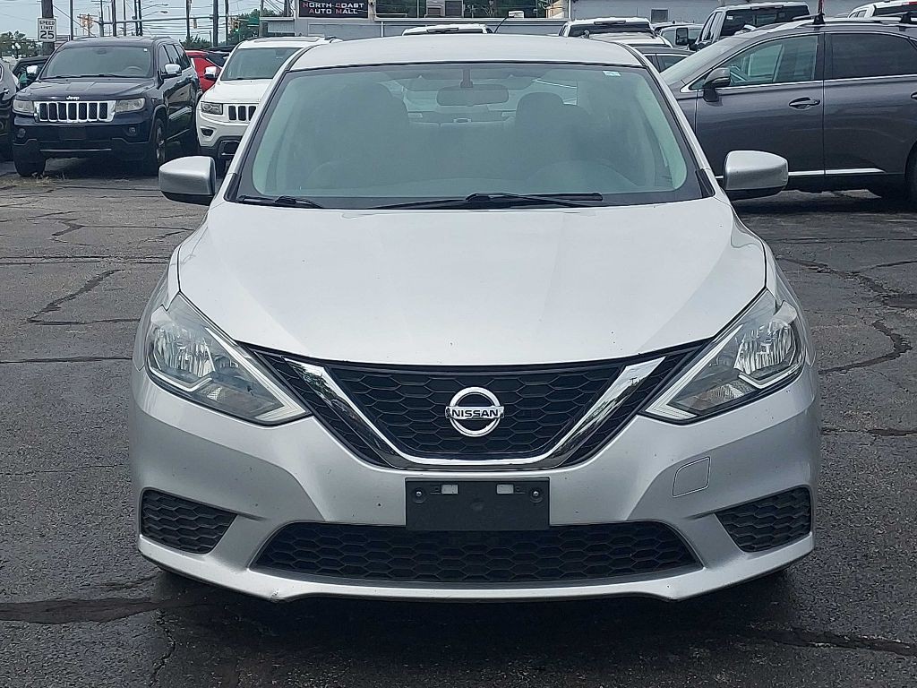 2017 Nissan Sentra Image 5