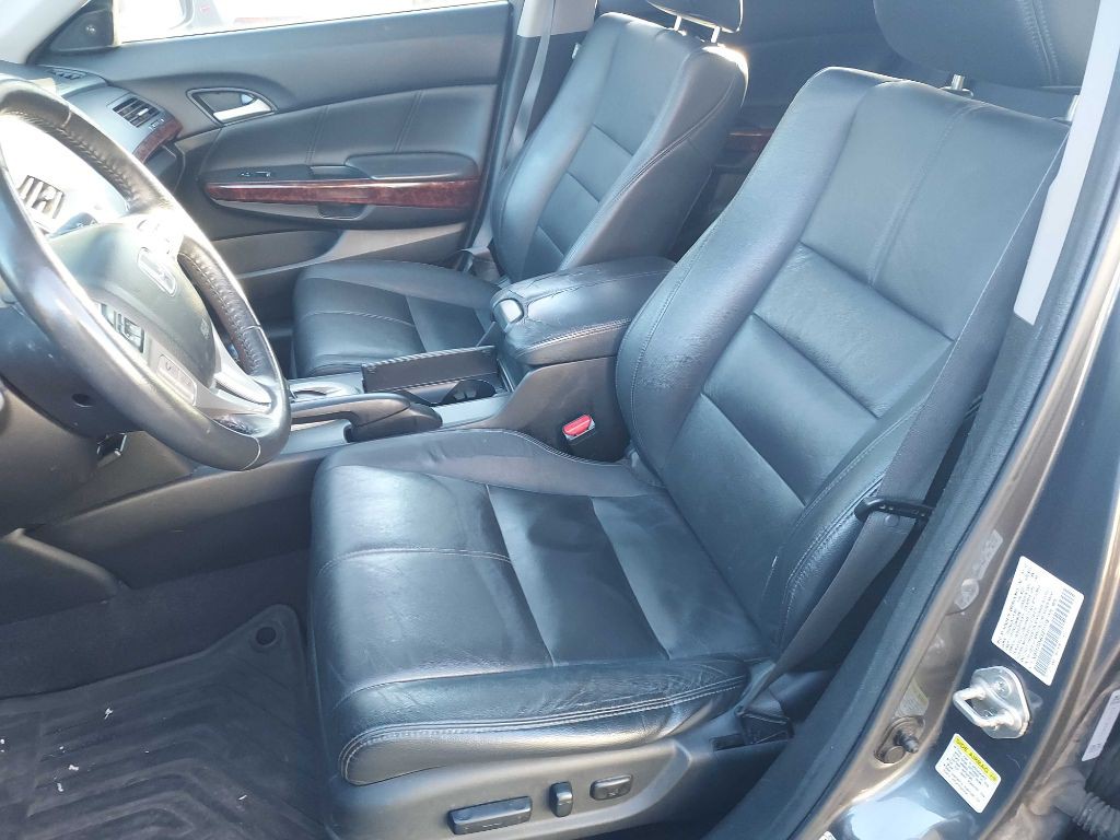 2012 Honda Crosstour Image 10