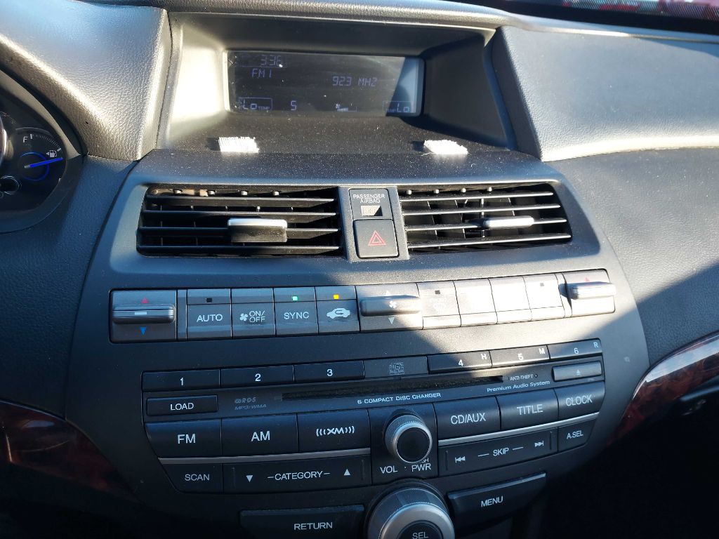 2012 Honda Crosstour Image 17