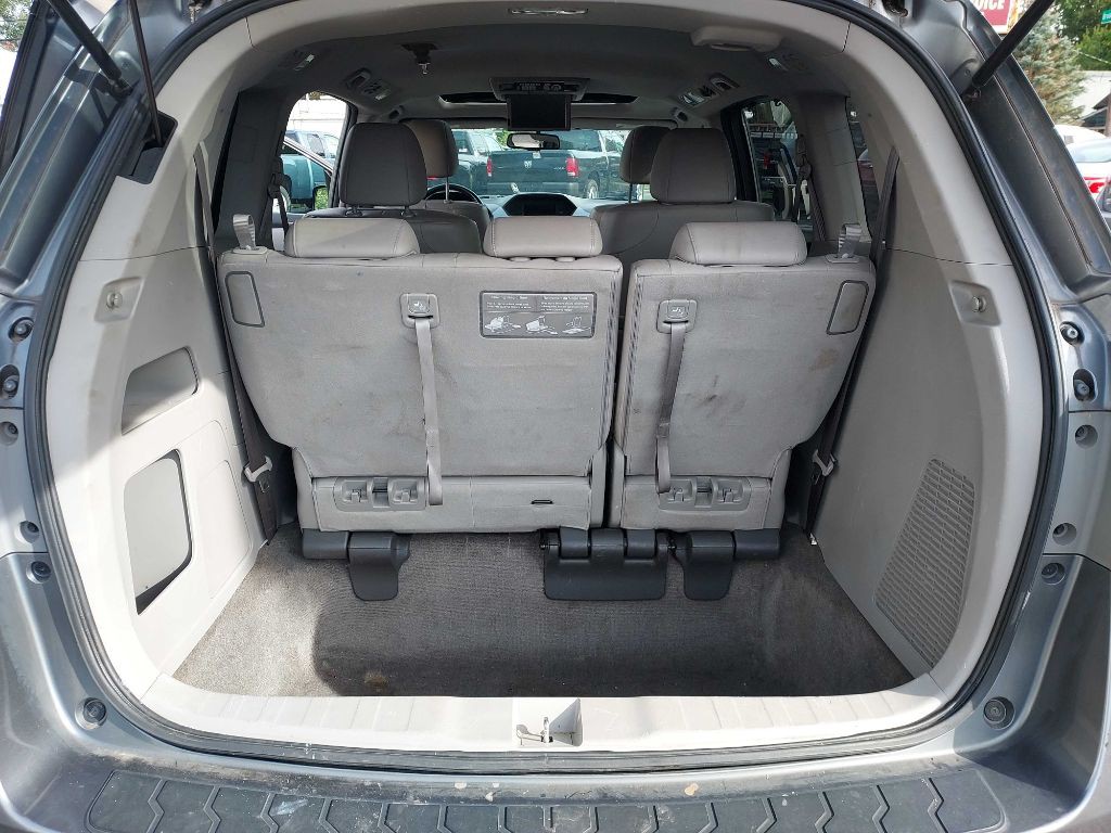 2013 Honda Odyssey Image 12