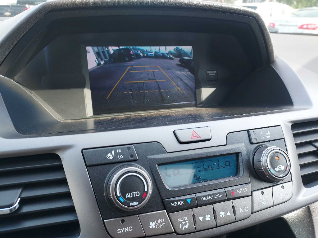 2013 Honda Odyssey Image 14