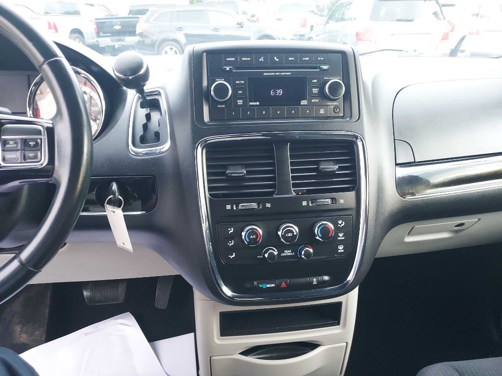 2016 Dodge Grand Caravan Image 15