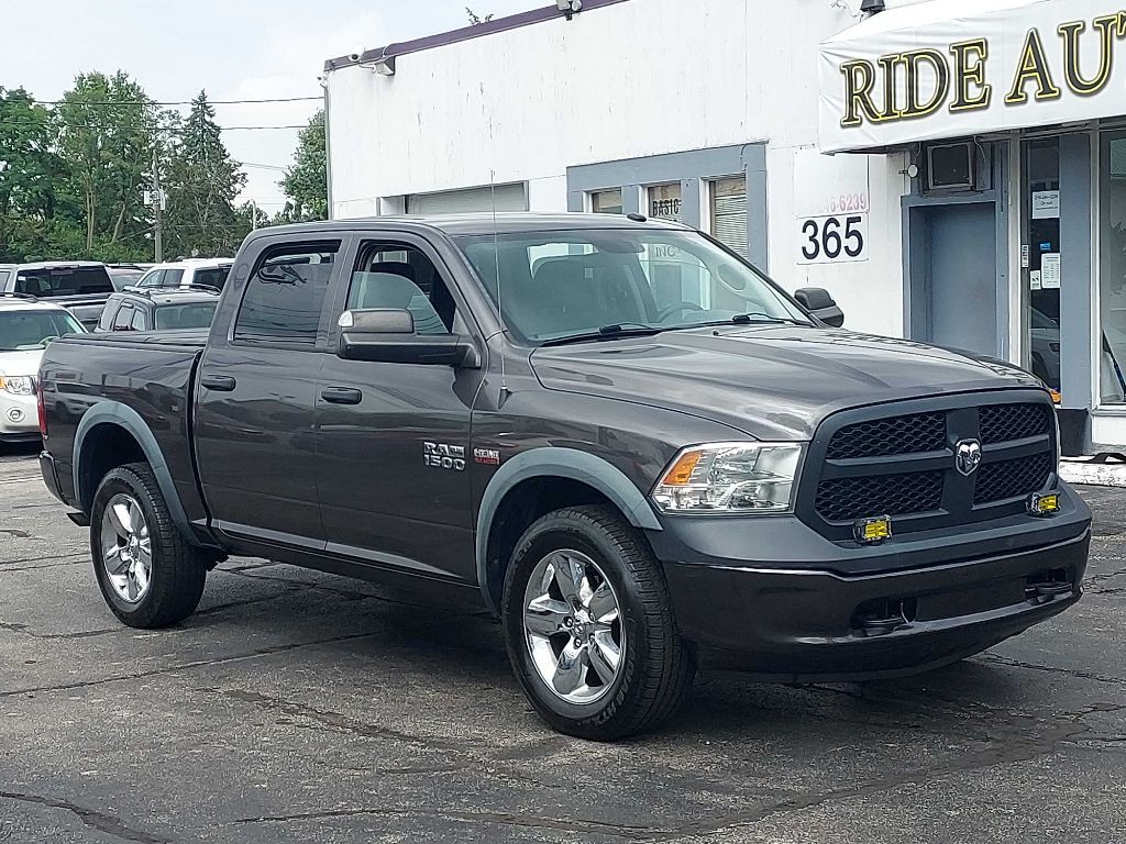2014 RAM 1500 Image 2