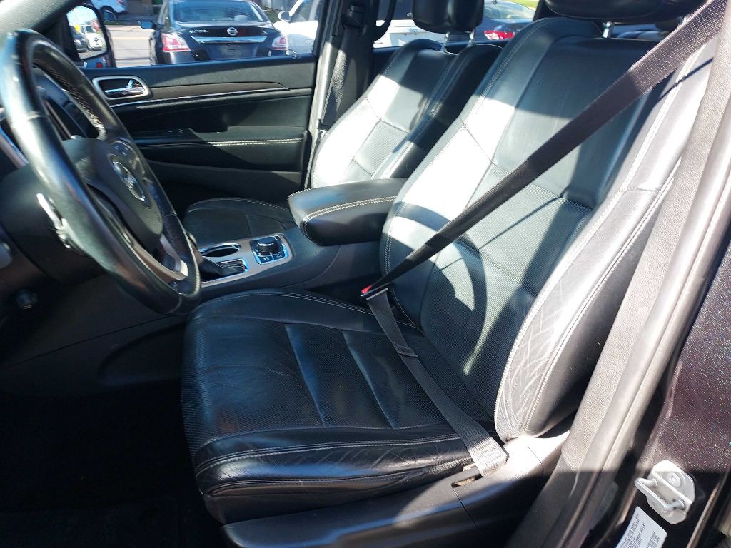 2016 Jeep Grand Cherokee Image 10