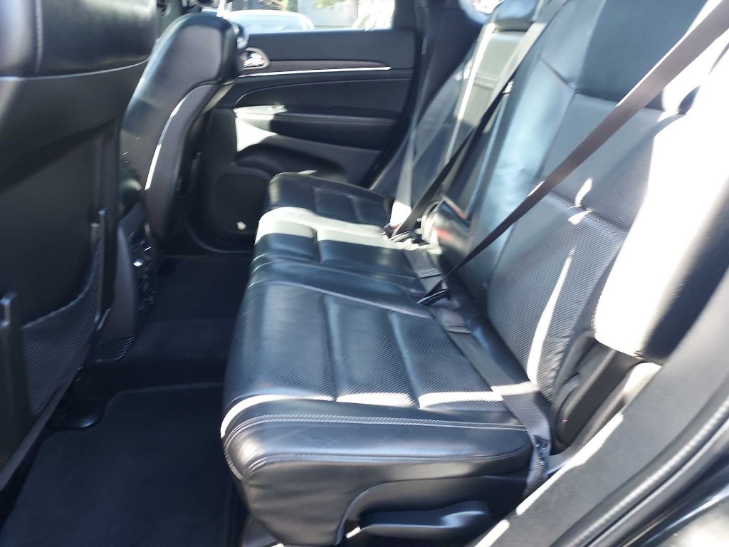 2016 Jeep Grand Cherokee Image 13
