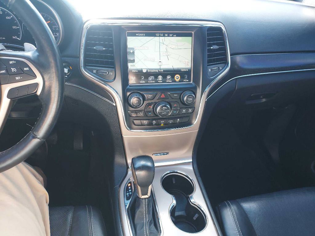 2016 Jeep Grand Cherokee Image 16