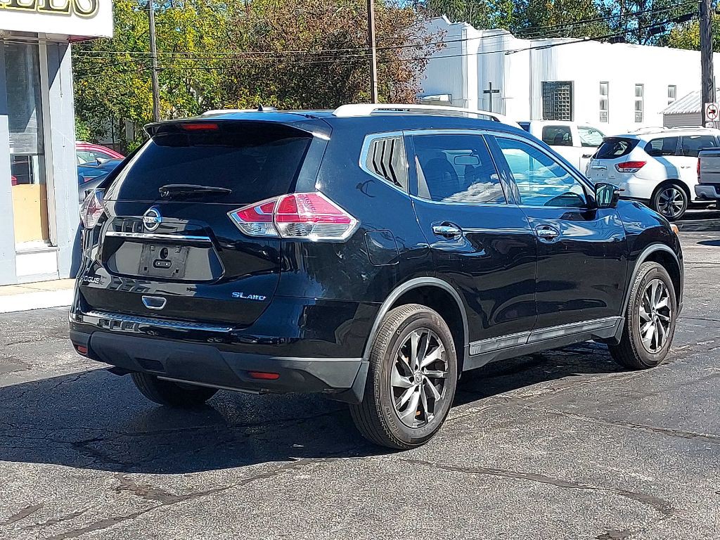 2015 Nissan Rogue Image 4