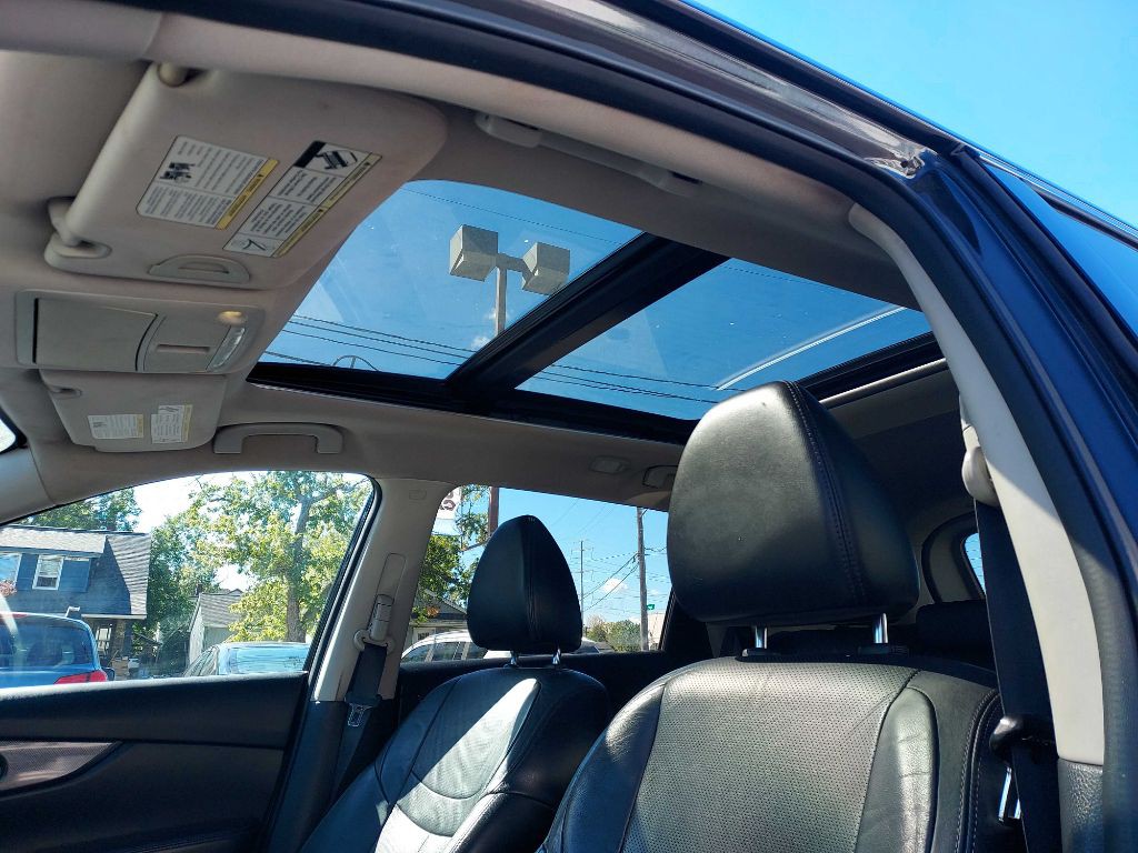 2015 Nissan Rogue Image 9