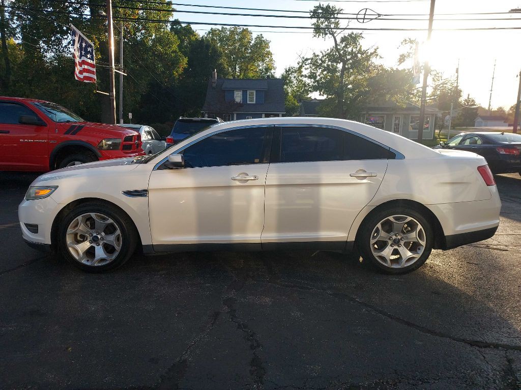 2012 Ford Taurus Image 6