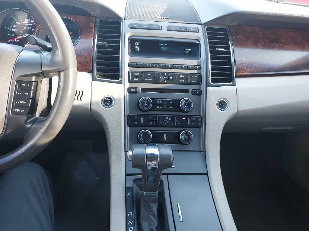 2012 Ford Taurus Image 13