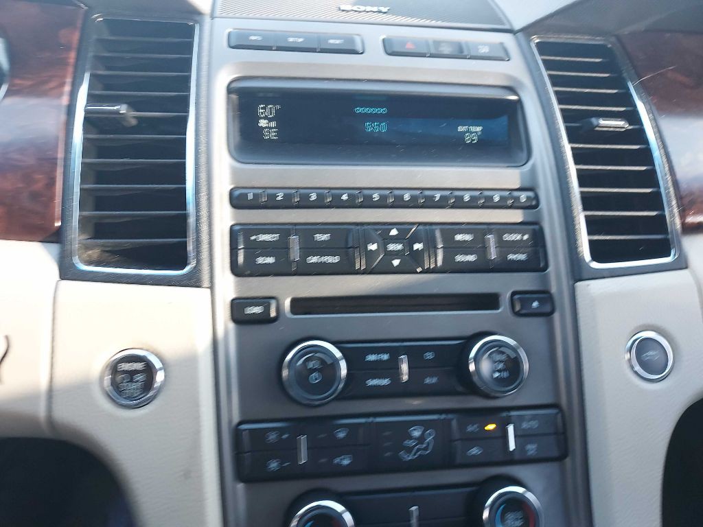 2012 Ford Taurus Image 14