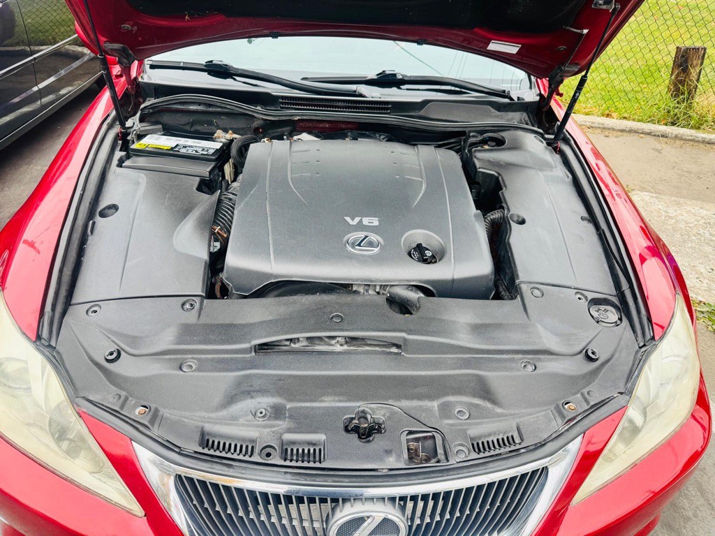 2007 Lexus IS 250 Image 26