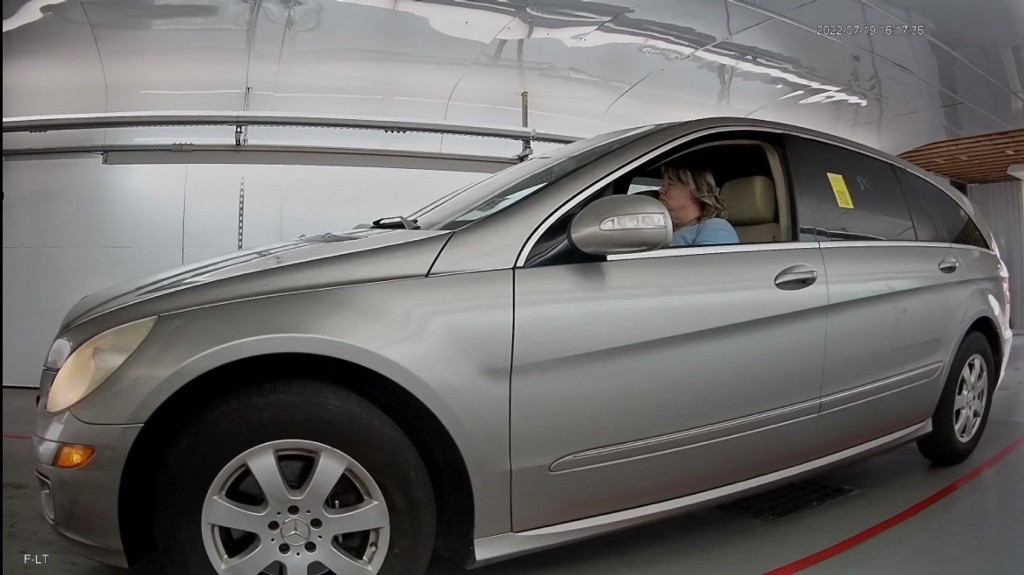 2007 Mercedes-Benz R-Class Image 2