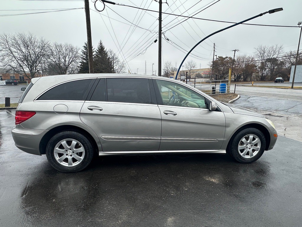 2007 Mercedes-Benz R-Class Image 8