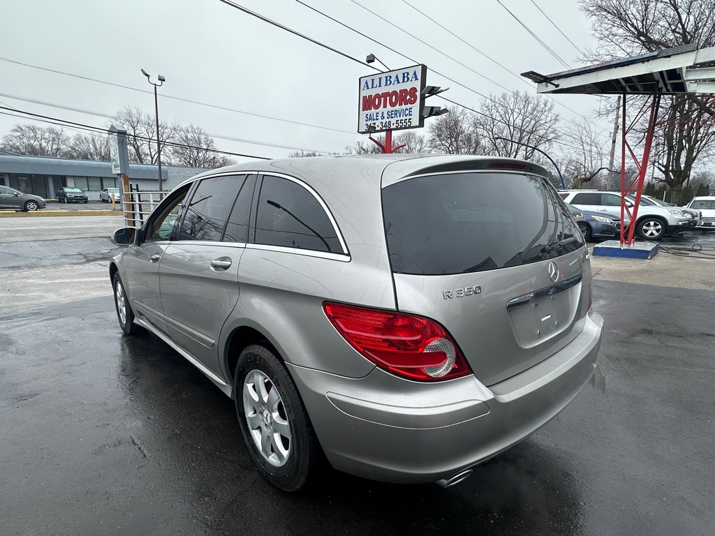 2007 Mercedes-Benz R-Class Image 9