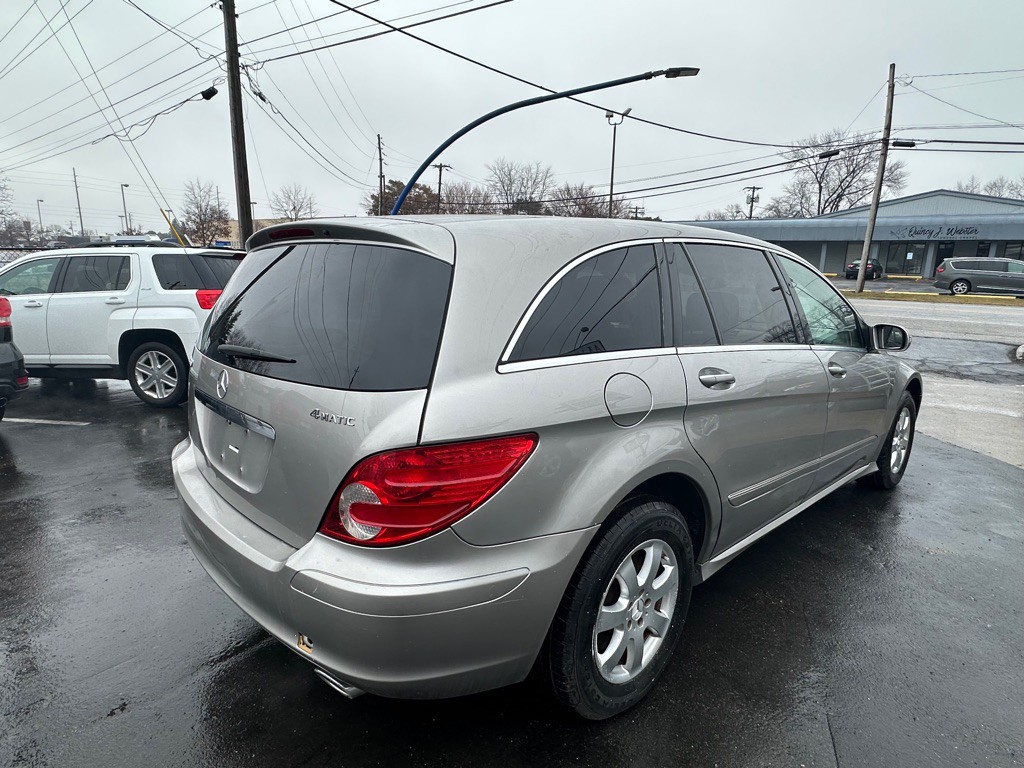 2007 Mercedes-Benz R-Class Image 10