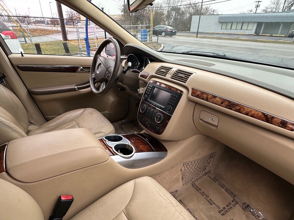 2007 Mercedes-Benz R-Class Image 19