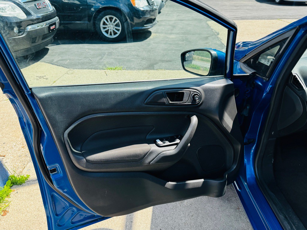 2019 Ford Fiesta Image 9