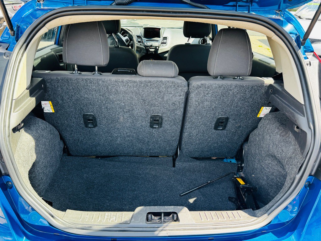 2019 Ford Fiesta Image 12