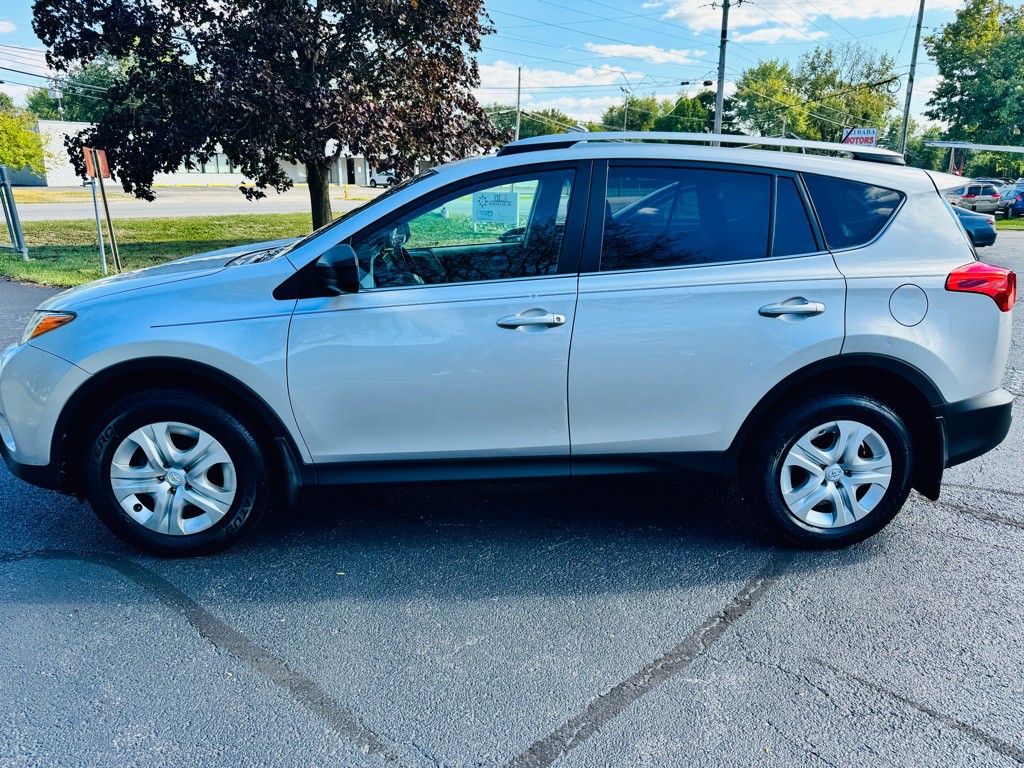 2013 Toyota Rav4 Image 22
