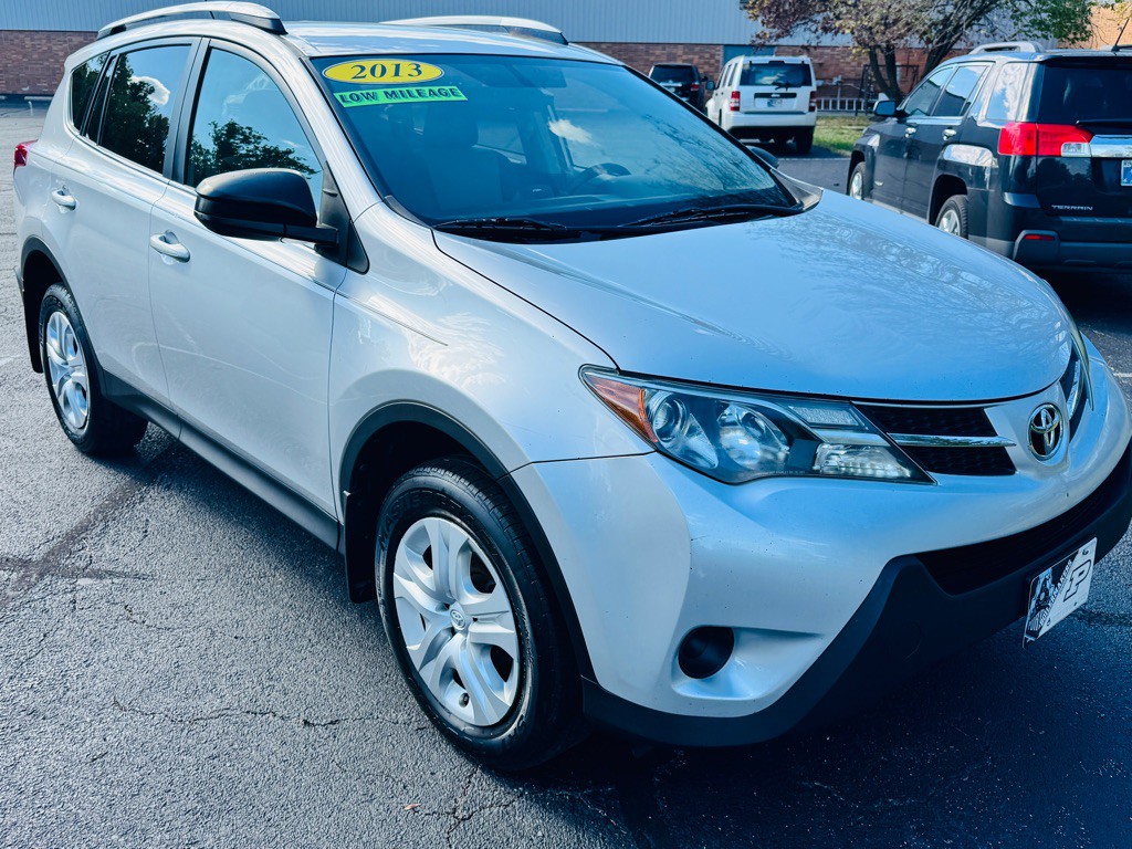 2013 Toyota Rav4 Image 27