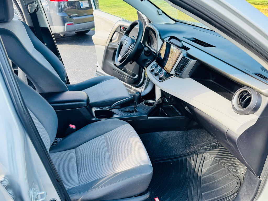 2013 Toyota Rav4 Image 34