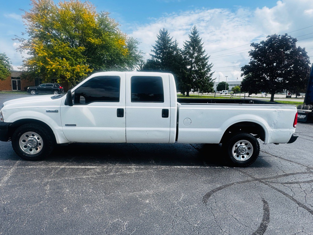 2005 Ford F-250 Image 2